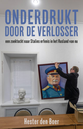 Atlas Contact: nonfiction book (Dutch only)